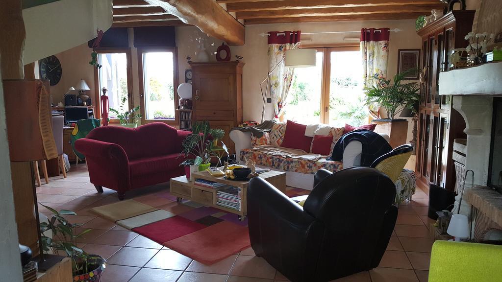 Chambres d'Hôtes La Bréachère Yvré-lʼÉvêque Exterior foto